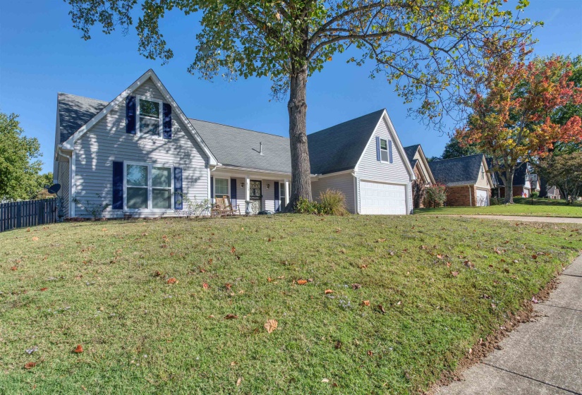 6348 EASTBRIER DR, Bartlett, Tennessee 38135, 5 Bedrooms Bedrooms, 7 Rooms Rooms,3 BathroomsBathrooms,Residential,For Sale,EASTBRIER,10220776