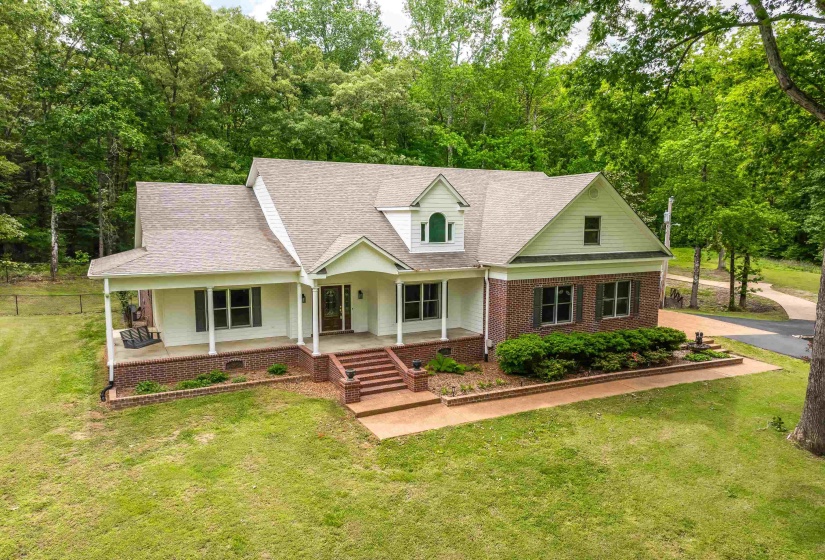 315 DEERFIELD CV, Somerville, Tennessee 38068, 4 Bedrooms Bedrooms, 8 Rooms Rooms,3.1 BathroomsBathrooms,Residential,For Sale,DEERFIELD,10220780