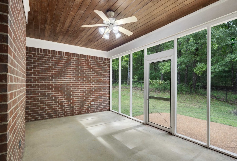 315 DEERFIELD CV, Somerville, Tennessee 38068, 4 Bedrooms Bedrooms, 8 Rooms Rooms,3.1 BathroomsBathrooms,Residential,For Sale,DEERFIELD,10220780