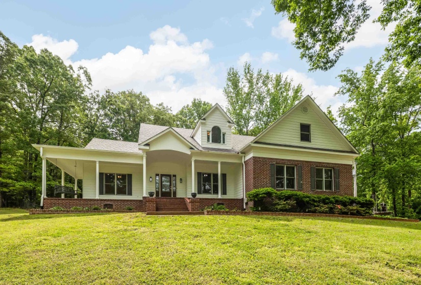 315 DEERFIELD CV, Somerville, Tennessee 38068, 4 Bedrooms Bedrooms, 8 Rooms Rooms,3.1 BathroomsBathrooms,Residential,For Sale,DEERFIELD,10220780