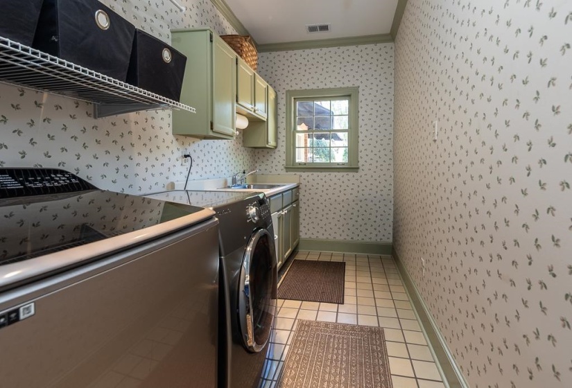 6362 MASSEY HILL RD, Memphis, Tennessee 38120, 3 Bedrooms Bedrooms, 7 Rooms Rooms,2.1 BathroomsBathrooms,Residential,For Sale,MASSEY HILL,10220791