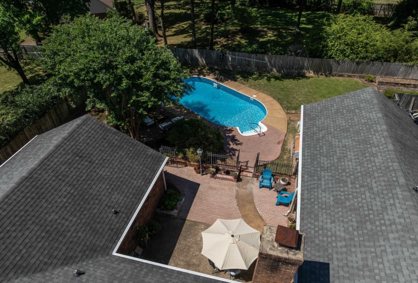 2839 HONEY TREE DR, Germantown, Tennessee 38138, 4 Bedrooms Bedrooms, 8 Rooms Rooms,2.1 BathroomsBathrooms,Residential,For Sale,HONEY TREE,10220794