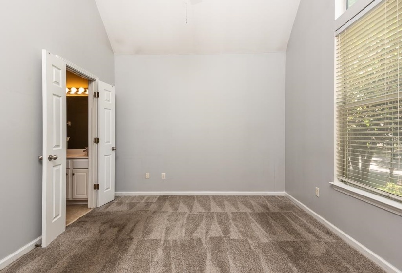 1340 ISLAND TOWN DR, Memphis, Tennessee 38103, 3 Bedrooms Bedrooms, 5 Rooms Rooms,2 BathroomsBathrooms,Residential,For Sale,ISLAND TOWN,10220795