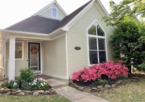 1340 ISLAND TOWN DR, Memphis, Tennessee 38103, 3 Bedrooms Bedrooms, 5 Rooms Rooms,2 BathroomsBathrooms,Residential,For Sale,ISLAND TOWN,10220795