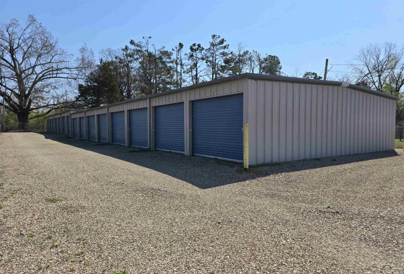 360 BLACK PL, Savannah, Tennessee 38372, ,Commercial/industrial,For Sale,BLACK,10220811