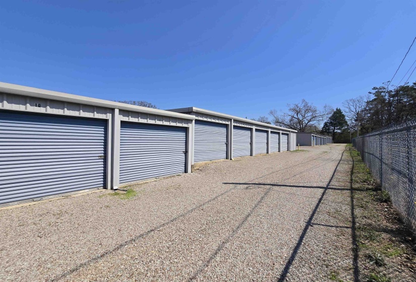 360 BLACK PL, Savannah, Tennessee 38372, ,Commercial/industrial,For Sale,BLACK,10220811