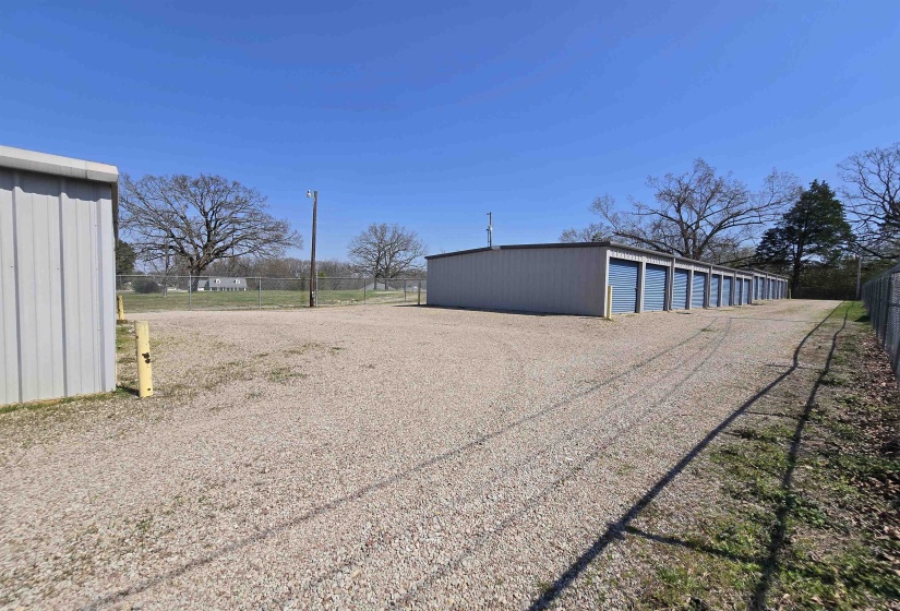 360 BLACK PL, Savannah, Tennessee 38372, ,Commercial/industrial,For Sale,BLACK,10220811