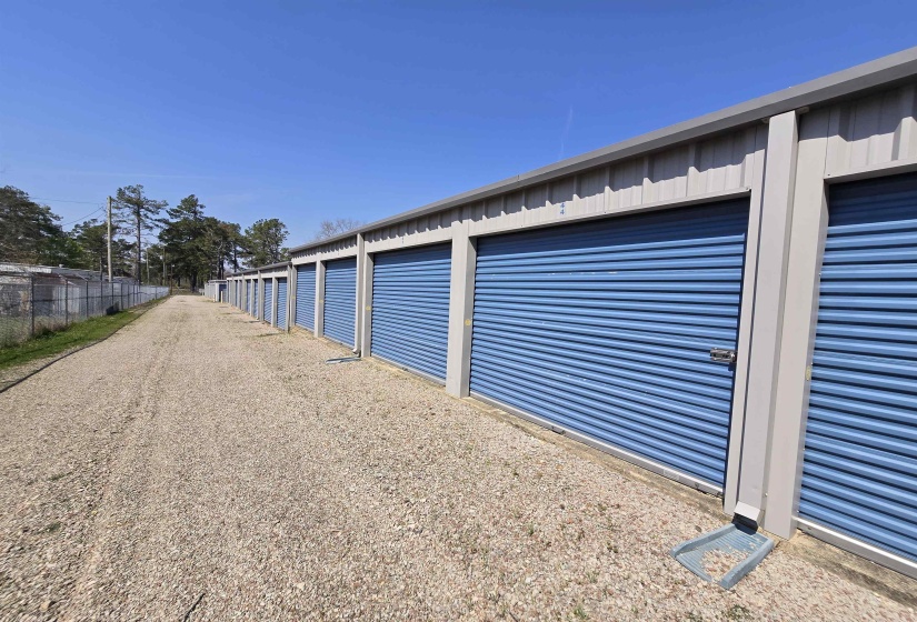 360 BLACK PL, Savannah, Tennessee 38372, ,Commercial/industrial,For Sale,BLACK,10220811