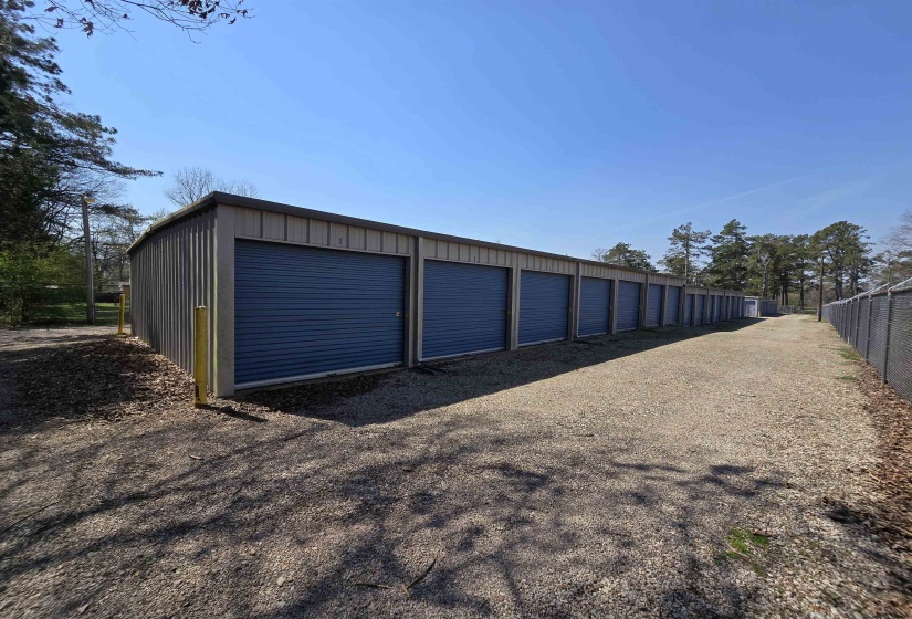 360 BLACK PL, Savannah, Tennessee 38372, ,Commercial/industrial,For Sale,BLACK,10220811