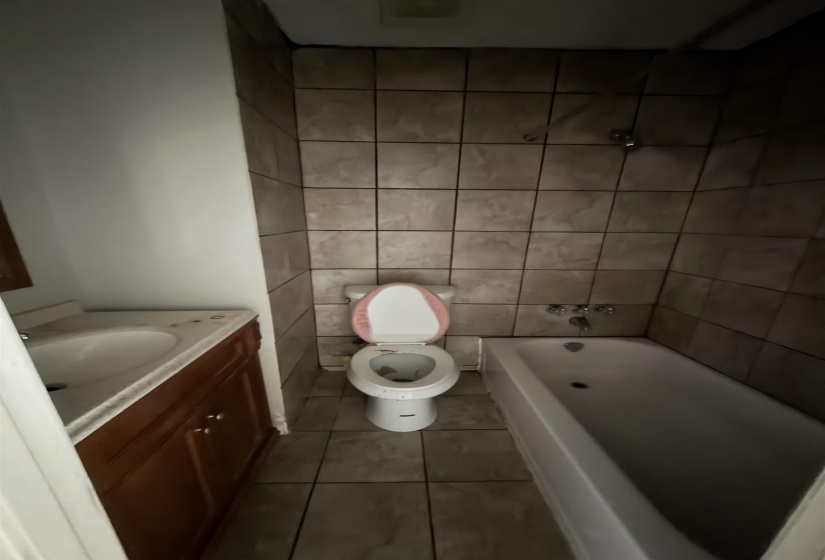 5573 PLEASANT VIEW DR, Memphis, Tennessee 38134, 3 Bedroom Bedrooms, 7 Room Rooms,2.1 BathroomBathrooms,Residential,For Sale,PLEASANT VIEW,0,10220807