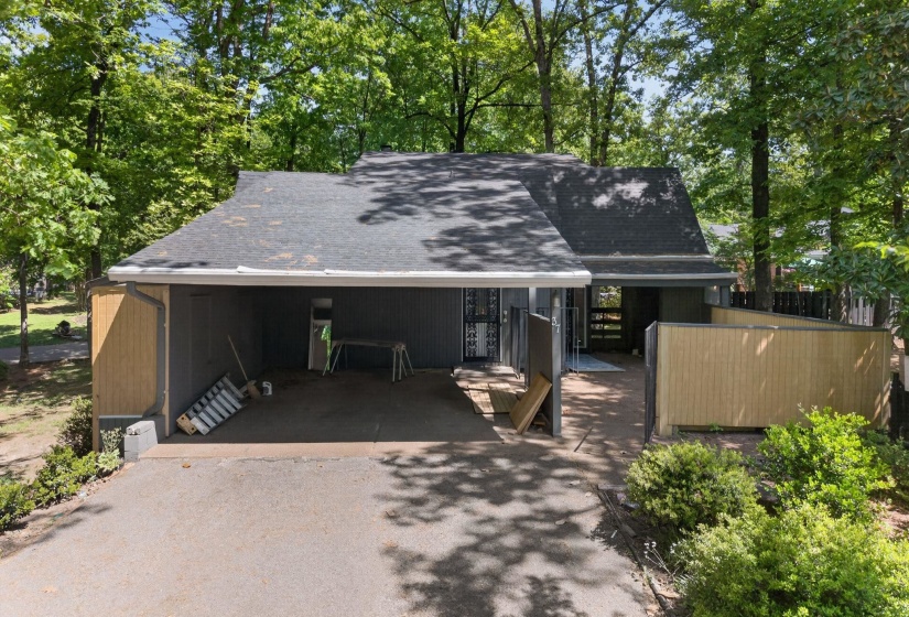 1104 PARKWAY ST, Jackson, Tennessee 38305-5008, 2 Bedroom Bedrooms, 5 Room Rooms,2 BathroomBathrooms,Residential,For Sale,PARKWAY,0,10220813