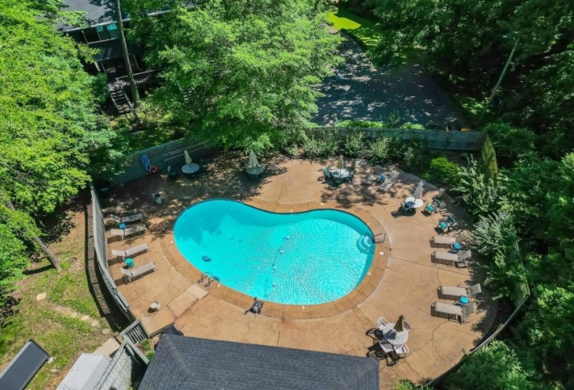 1104 PARKWAY ST, Jackson, Tennessee 38305-5008, 2 Bedroom Bedrooms, 5 Room Rooms,2 BathroomBathrooms,Residential,For Sale,PARKWAY,0,10220813