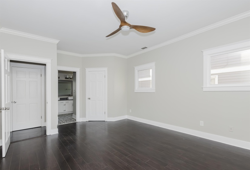 357 ANGELUS ST, Memphis, Tennessee 38112, 4 Bedroom Bedrooms, 7 Room Rooms,3 BathroomBathrooms,Residential,For Sale,ANGELUS,0,10220815