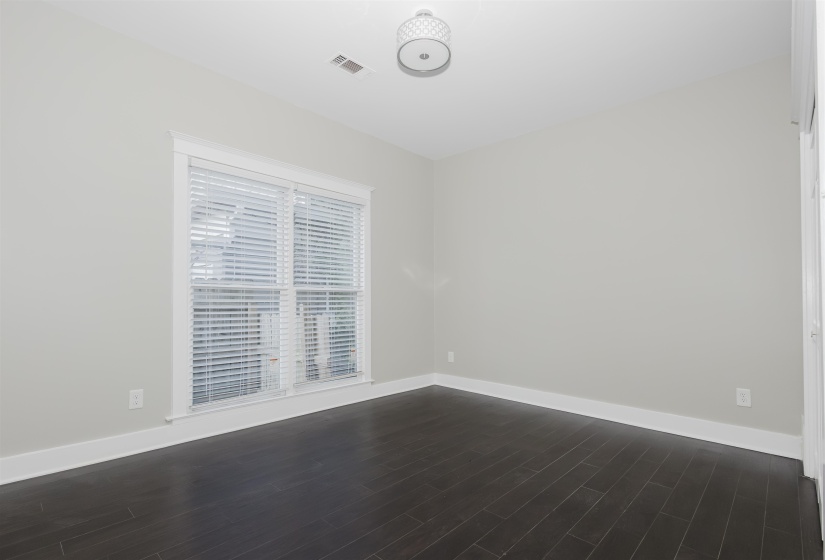 357 ANGELUS ST, Memphis, Tennessee 38112, 4 Bedroom Bedrooms, 7 Room Rooms,3 BathroomBathrooms,Residential,For Sale,ANGELUS,0,10220815