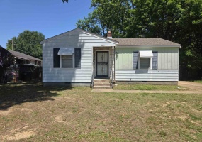 4072 GREY RD, Memphis, Tennessee 38108, 2 Bedroom Bedrooms, 4 Room Rooms,1 BathroomBathrooms,Residential,For Sale,GREY,0,10220818