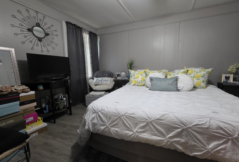 Wood-finish flooring throughout
