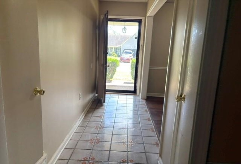 4551 PINE TOP CIR, Memphis, Tennessee 38141, 3 Bedroom Bedrooms, 7 Room Rooms,2 BathroomBathrooms,Rental Properties,For Sale,PINE TOP,0,10220843