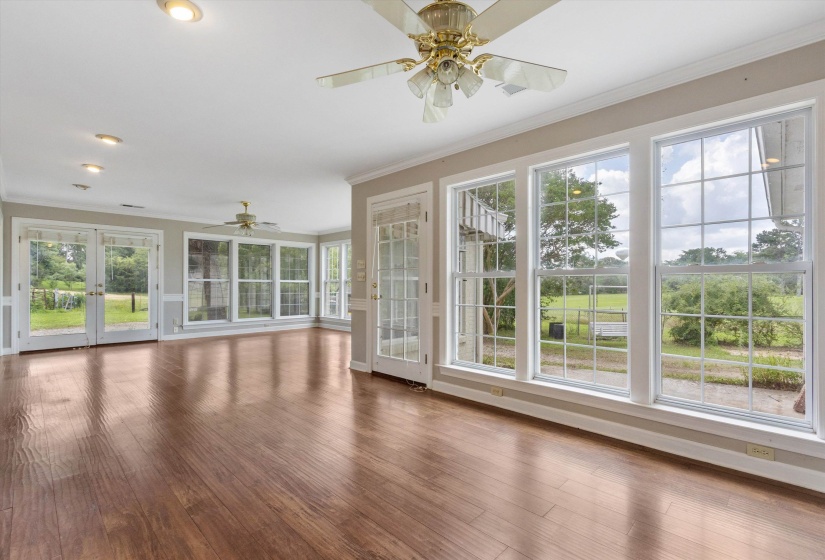 8280 HWY 196 HWY, Collierville, Tennessee 38017, 4 Bedroom Bedrooms, 9 Room Rooms,3 BathroomBathrooms,Rental Properties,For Sale,HWY 196,0,10220845