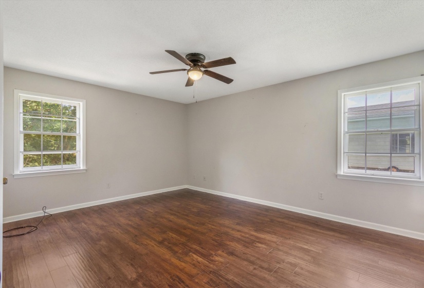 8280 HWY 196 HWY, Collierville, Tennessee 38017, 4 Bedroom Bedrooms, 9 Room Rooms,3 BathroomBathrooms,Rental Properties,For Sale,HWY 196,0,10220845