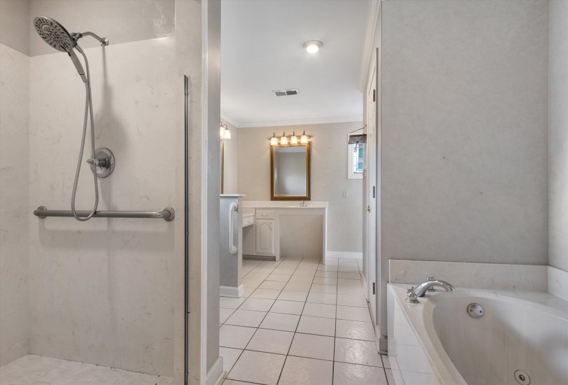 8280 HWY 196 HWY, Collierville, Tennessee 38017, 4 Bedroom Bedrooms, 9 Room Rooms,3 BathroomBathrooms,Rental Properties,For Sale,HWY 196,0,10220845
