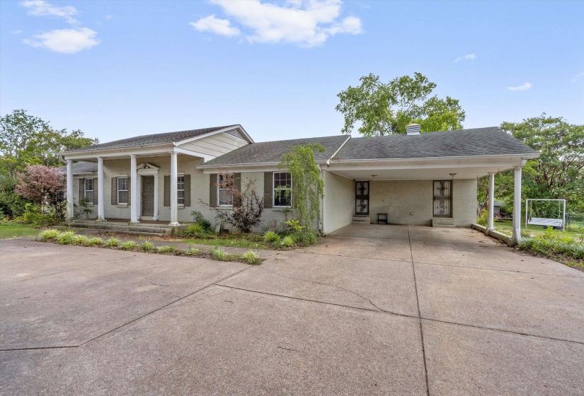 8280 HWY 196 HWY, Collierville, Tennessee 38017, 4 Bedroom Bedrooms, 9 Room Rooms,3 BathroomBathrooms,Rental Properties,For Sale,HWY 196,0,10220845