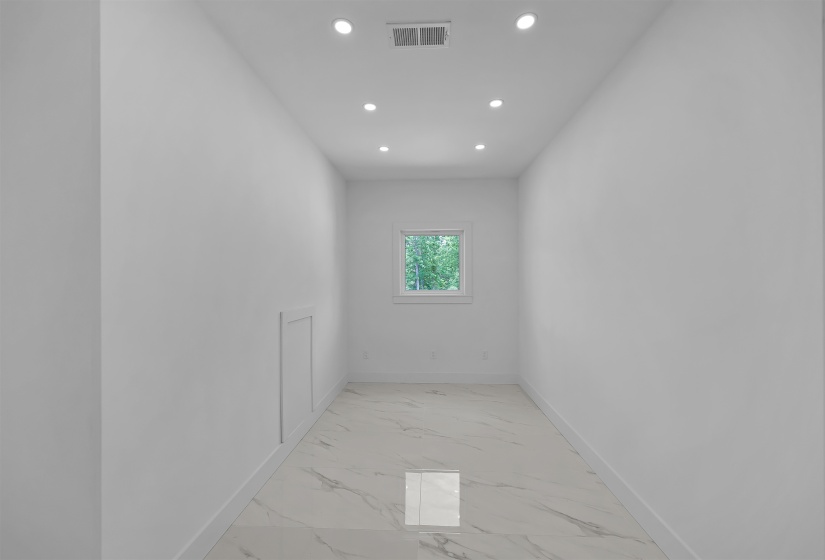 158 CARIBE ROYALE PT, Savannah, Tennessee 38372, 5 Bedroom Bedrooms, 7 Room Rooms,4.1 BathroomBathrooms,Residential,For Sale,CARIBE ROYALE,0,10220850