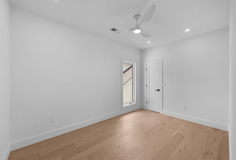 158 CARIBE ROYALE PT, Savannah, Tennessee 38372, 5 Bedroom Bedrooms, 7 Room Rooms,4.1 BathroomBathrooms,Residential,For Sale,CARIBE ROYALE,0,10220850