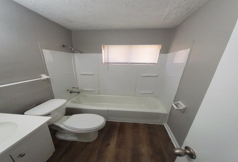 950 NORFLEET AVE, Memphis, Tennessee 38109, 3 Bedroom Bedrooms, 5 Room Rooms,1 BathroomBathrooms,Residential,For Sale,NORFLEET,0,10220852