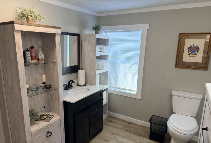 819 MAPLE ST, Adamsville, Tennessee 38310, 1 Bedroom Bedrooms, 7 Room Rooms,1.1 BathroomBathrooms,Residential,For Sale,MAPLE,0,10220857