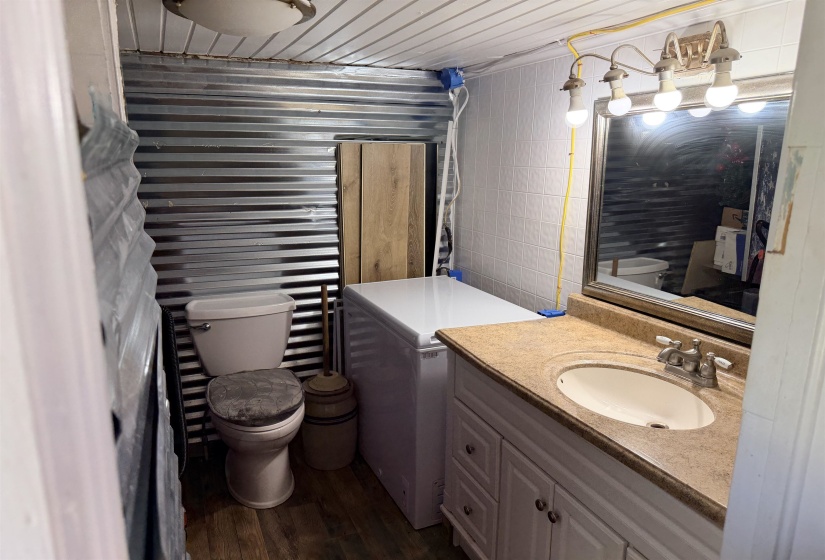 819 MAPLE ST, Adamsville, Tennessee 38310, 1 Bedroom Bedrooms, 7 Room Rooms,1.1 BathroomBathrooms,Residential,For Sale,MAPLE,0,10220857