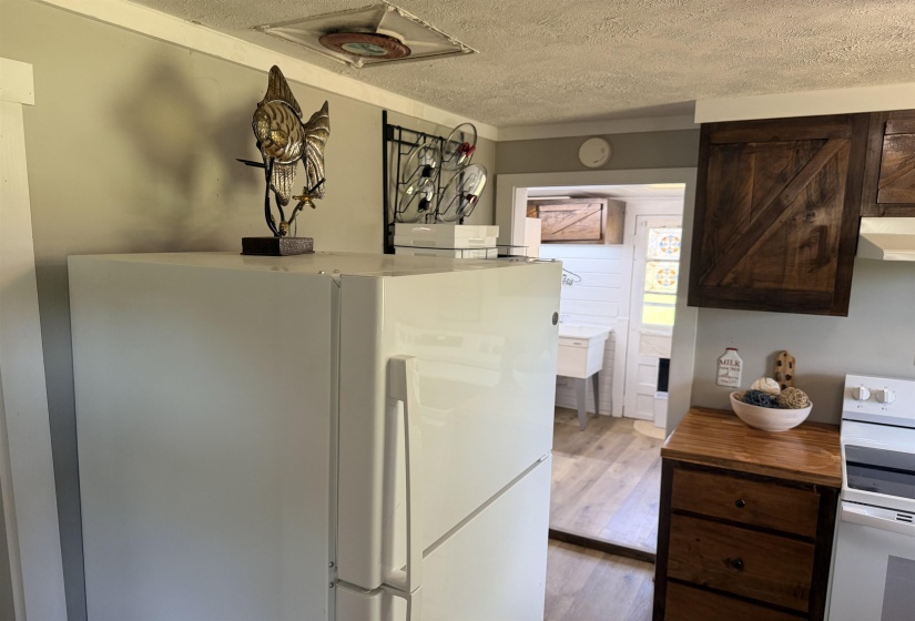 819 MAPLE ST, Adamsville, Tennessee 38310, 1 Bedroom Bedrooms, 7 Room Rooms,1.1 BathroomBathrooms,Residential,For Sale,MAPLE,0,10220857
