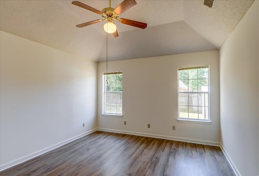 Vaulted ceiling bedroom