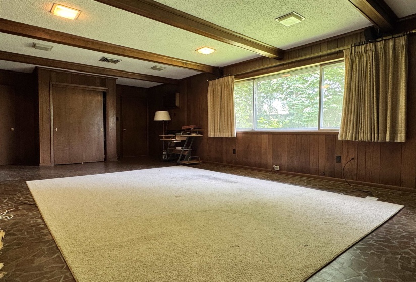 430 ROSSER RD, Memphis, Tennessee 38120, 3 Bedrooms Bedrooms, 7 Rooms Rooms,2 BathroomsBathrooms,Residential,For Sale,ROSSER,10220860
