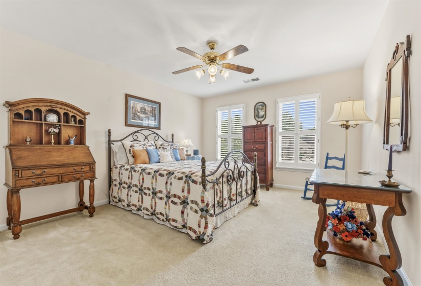9302 CANABRIDGE DR, Lakeland, Tennessee 38002, 5 Bedrooms Bedrooms, 8 Rooms Rooms,3.1 BathroomsBathrooms,Residential,For Sale,CANABRIDGE,10220861