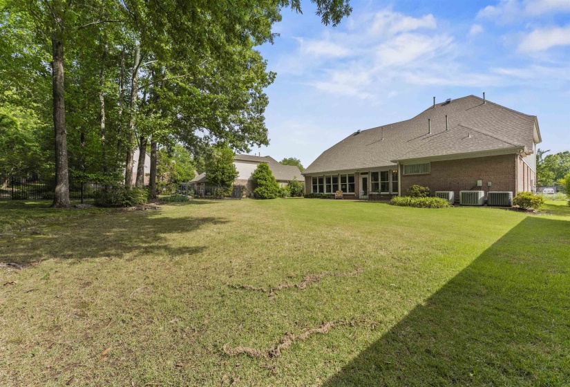 9302 CANABRIDGE DR, Lakeland, Tennessee 38002, 5 Bedrooms Bedrooms, 8 Rooms Rooms,3.1 BathroomsBathrooms,Residential,For Sale,CANABRIDGE,10220861