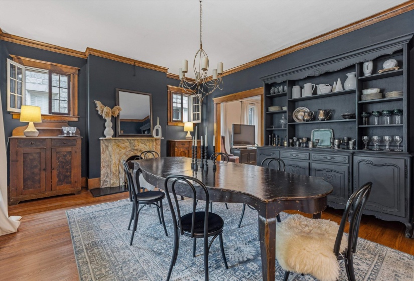 1620 CARR AVE, Memphis, Tennessee 38104, 4 Bedrooms Bedrooms, 8 Rooms Rooms,2.1 BathroomsBathrooms,Residential,For Sale,CARR,10220869