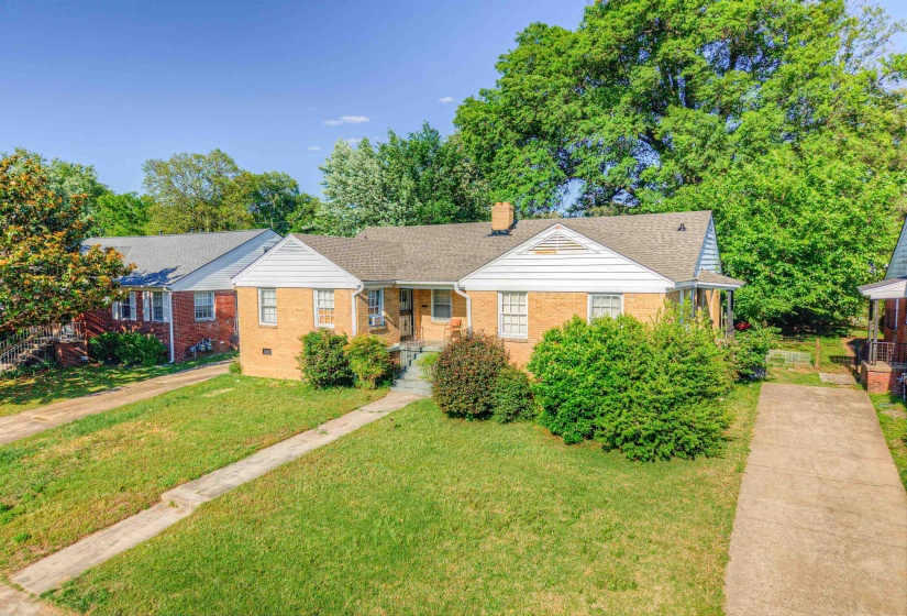 166 ROBERTA DR, Memphis, Tennessee 38112, 2 Bedrooms Bedrooms, ,1 BathroomBathrooms,Duplexes,For Sale,ROBERTA,10220898