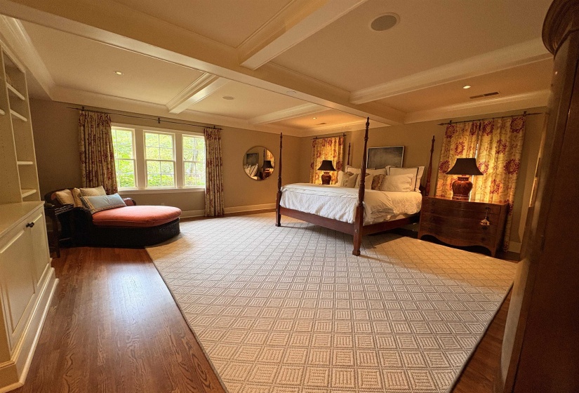 55 ST ANDREWS FWY, Memphis, Tennessee 38111, 5 Bedrooms Bedrooms, 10 Rooms Rooms,4.1 BathroomsBathrooms,Rental Properties,For Sale,ST ANDREWS,10220877