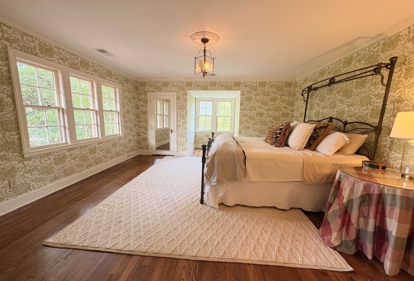 55 ST ANDREWS FWY, Memphis, Tennessee 38111, 5 Bedrooms Bedrooms, 10 Rooms Rooms,4.1 BathroomsBathrooms,Rental Properties,For Sale,ST ANDREWS,10220877