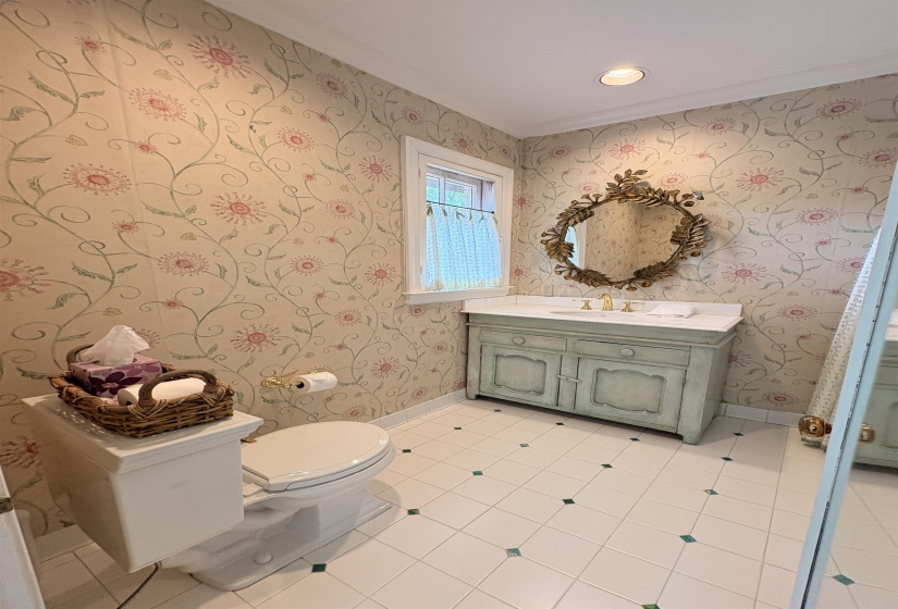 55 ST ANDREWS FWY, Memphis, Tennessee 38111, 5 Bedrooms Bedrooms, 10 Rooms Rooms,4.1 BathroomsBathrooms,Rental Properties,For Sale,ST ANDREWS,10220877