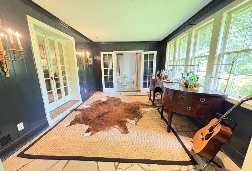 55 ST ANDREWS FWY, Memphis, Tennessee 38111, 5 Bedrooms Bedrooms, 10 Rooms Rooms,4.1 BathroomsBathrooms,Rental Properties,For Sale,ST ANDREWS,10220877