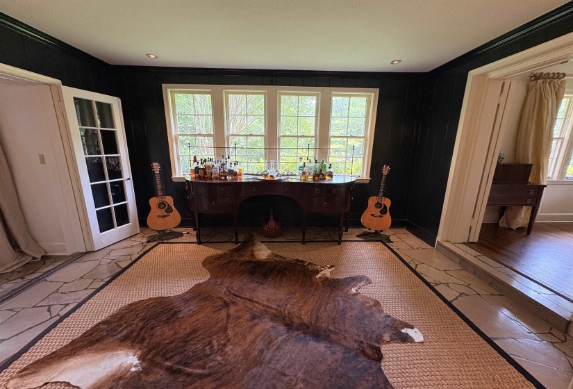 55 ST ANDREWS FWY, Memphis, Tennessee 38111, 5 Bedrooms Bedrooms, 10 Rooms Rooms,4.1 BathroomsBathrooms,Rental Properties,For Sale,ST ANDREWS,10220877