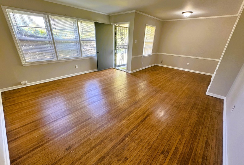 4535 VIOLET CV, Memphis, Tennessee 38122, 3 Bedrooms Bedrooms, 8 Rooms Rooms,2 BathroomsBathrooms,Rental Properties,For Sale,VIOLET,10220881