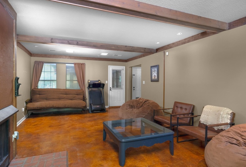 35 VINE GROVE LN, Memphis, Tennessee 38018, 3 Bedroom Bedrooms, 8 Room Rooms,2 BathroomBathrooms,Residential,For Sale,VINE GROVE,0,10220227