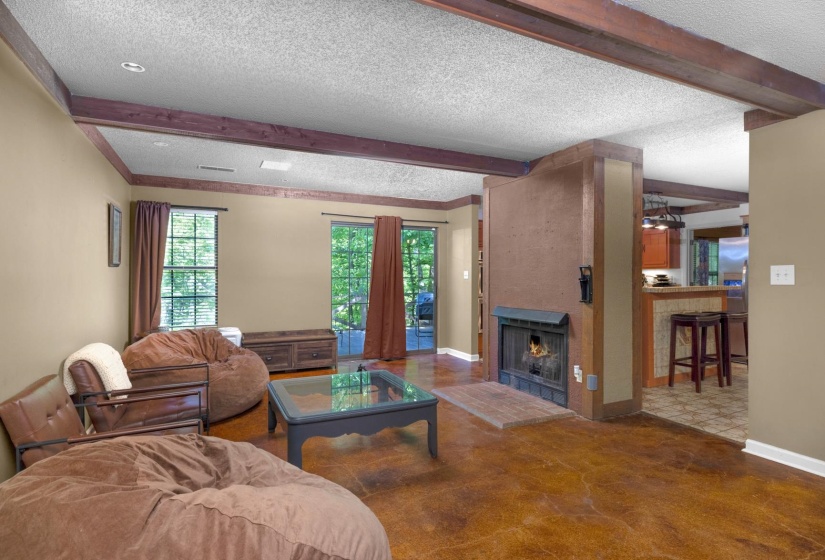 35 VINE GROVE LN, Memphis, Tennessee 38018, 3 Bedroom Bedrooms, 8 Room Rooms,2 BathroomBathrooms,Residential,For Sale,VINE GROVE,0,10220227