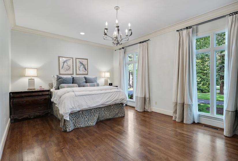 175 WARING RD, Memphis, Tennessee 38117, 5 Bedroom Bedrooms, 11 Room Rooms,6.1 BathroomBathrooms,Residential,For Sale,WARING,0,10220874