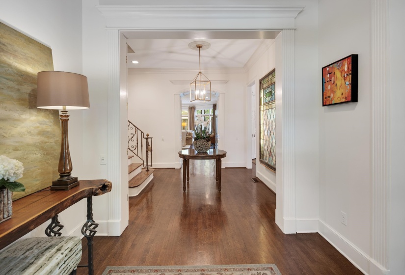175 WARING RD, Memphis, Tennessee 38117, 5 Bedroom Bedrooms, 11 Room Rooms,6.1 BathroomBathrooms,Residential,For Sale,WARING,0,10220874