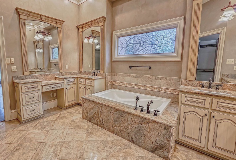 2745 FOREST HILL-IRENE RD, Germantown, Tennessee 38139, 4 Bedrooms Bedrooms, 19 Rooms Rooms,7 BathroomsBathrooms,Residential,For Sale,FOREST HILL-IRENE,10220882