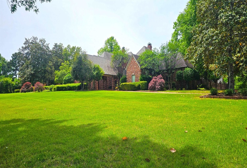 2745 FOREST HILL-IRENE RD, Germantown, Tennessee 38139, 4 Bedrooms Bedrooms, 19 Rooms Rooms,7 BathroomsBathrooms,Residential,For Sale,FOREST HILL-IRENE,10220882