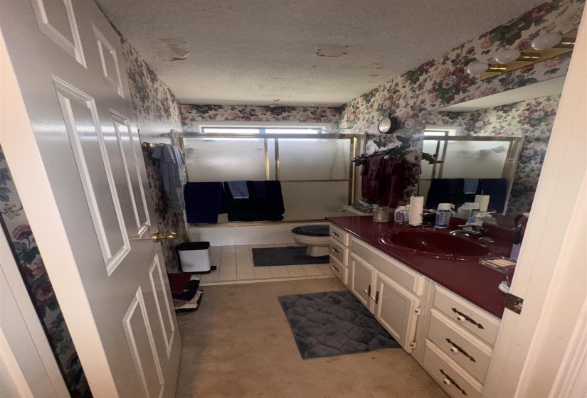 416 LOCUST GROVE DR, Memphis, Tennessee 38018, 4 Bedrooms Bedrooms, 8 Rooms Rooms,2.1 BathroomsBathrooms,Residential,For Sale,LOCUST GROVE,10220888